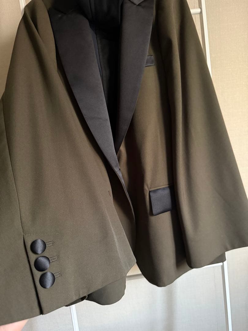 SACAI ケープジャケット