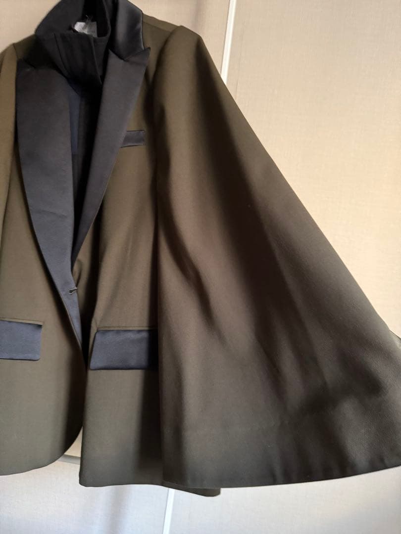 SACAI ケープジャケット
