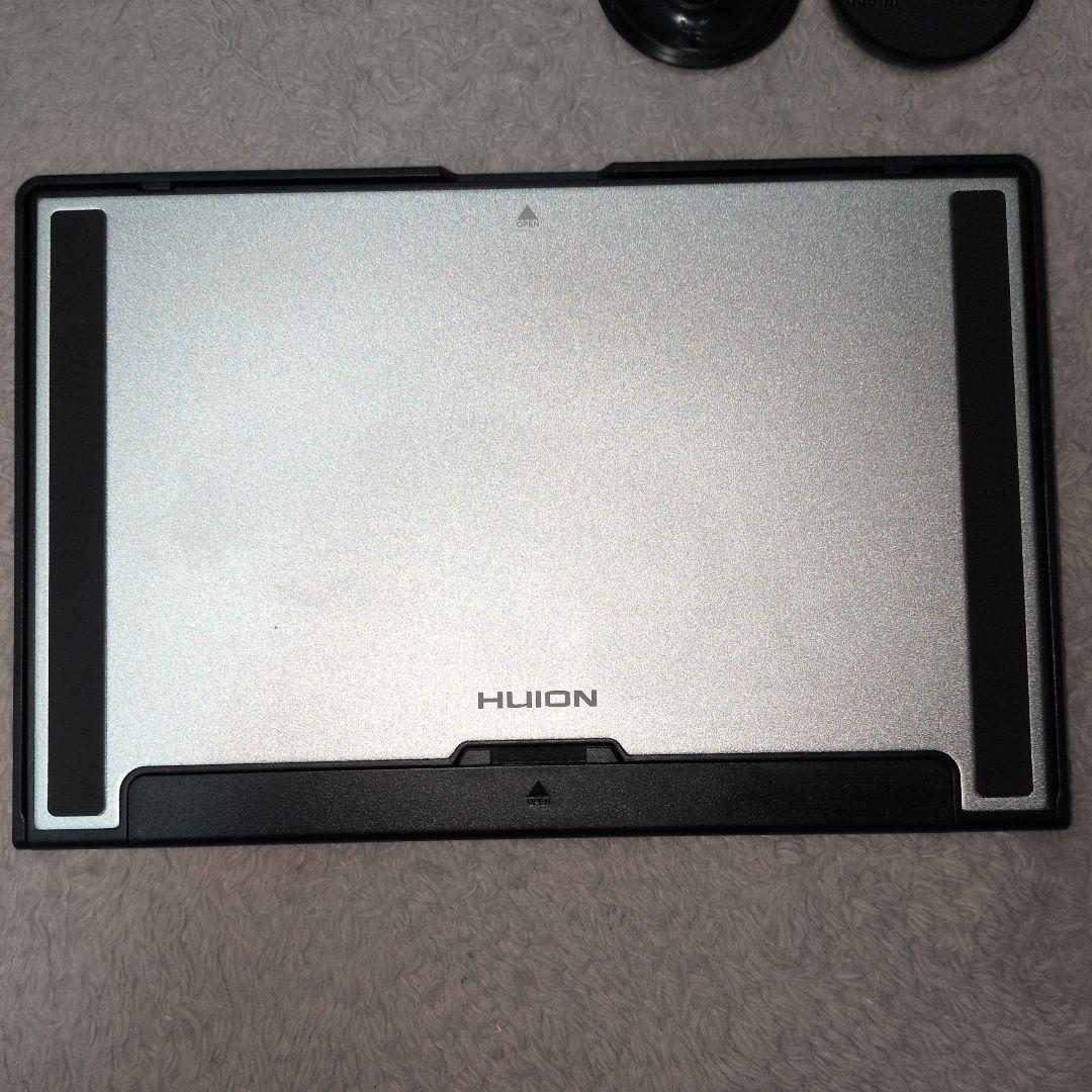 HUION Kamvas 12 液晶ペンタブレット（豪華版)