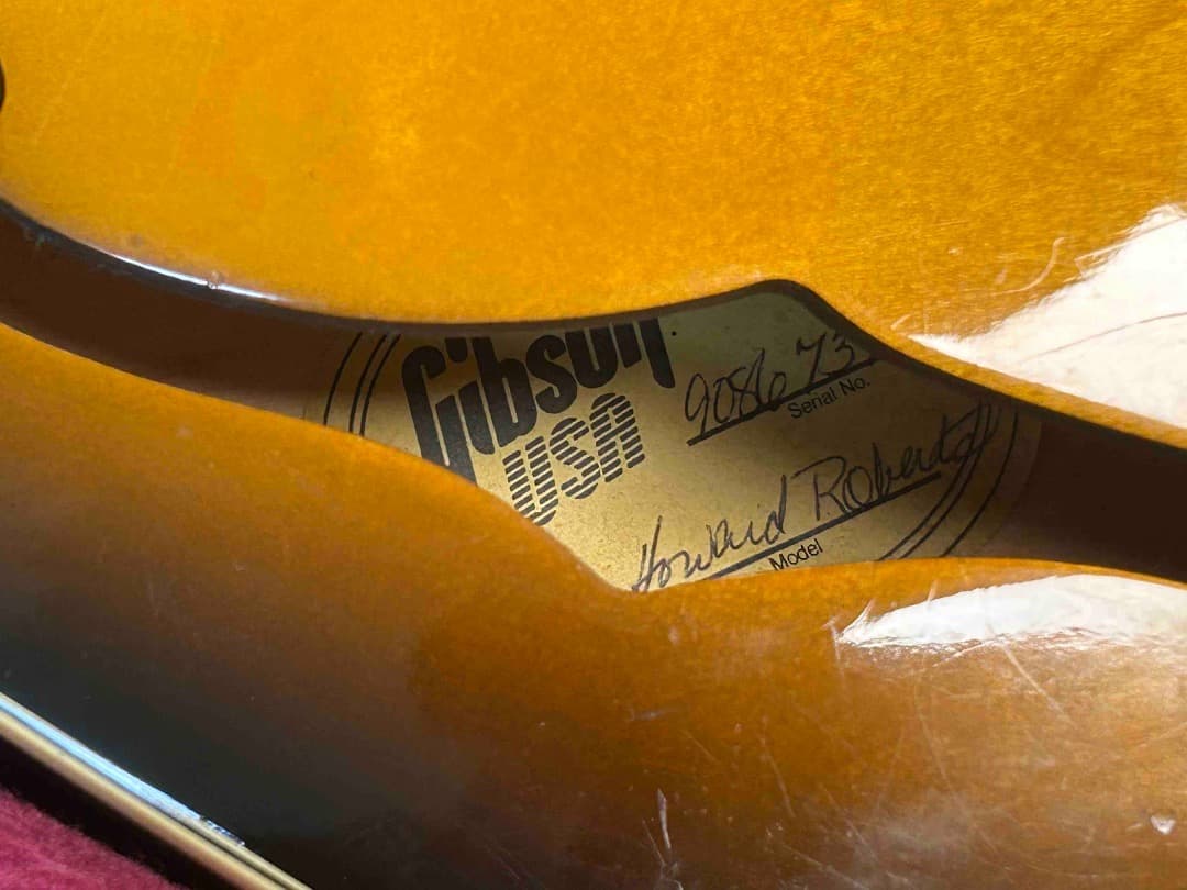 Gibson Howard Roberts Fusion 97年