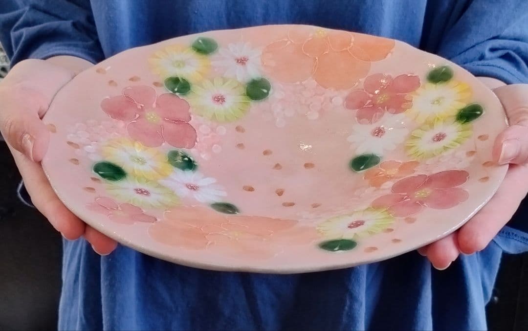 【新品・未使用】工房ゆずりは　紅彩花化粧　パスタ皿　カレー皿　陶器　食器　料理
