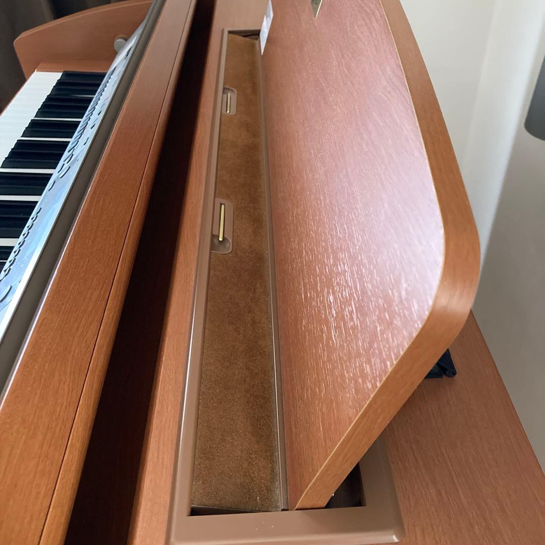 Yamaha Clavinova CVP303 電子ピアノ