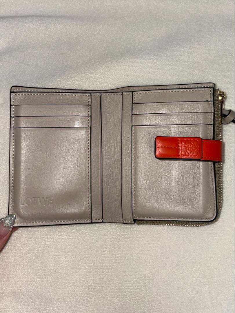 LOEWE 二つ折り財布 ビビッドオレンジ