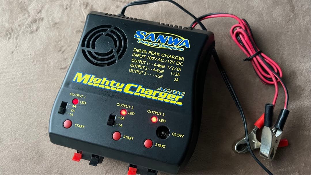 もぐもぐたん様限定Futaba 4PK ケース 充電器セット