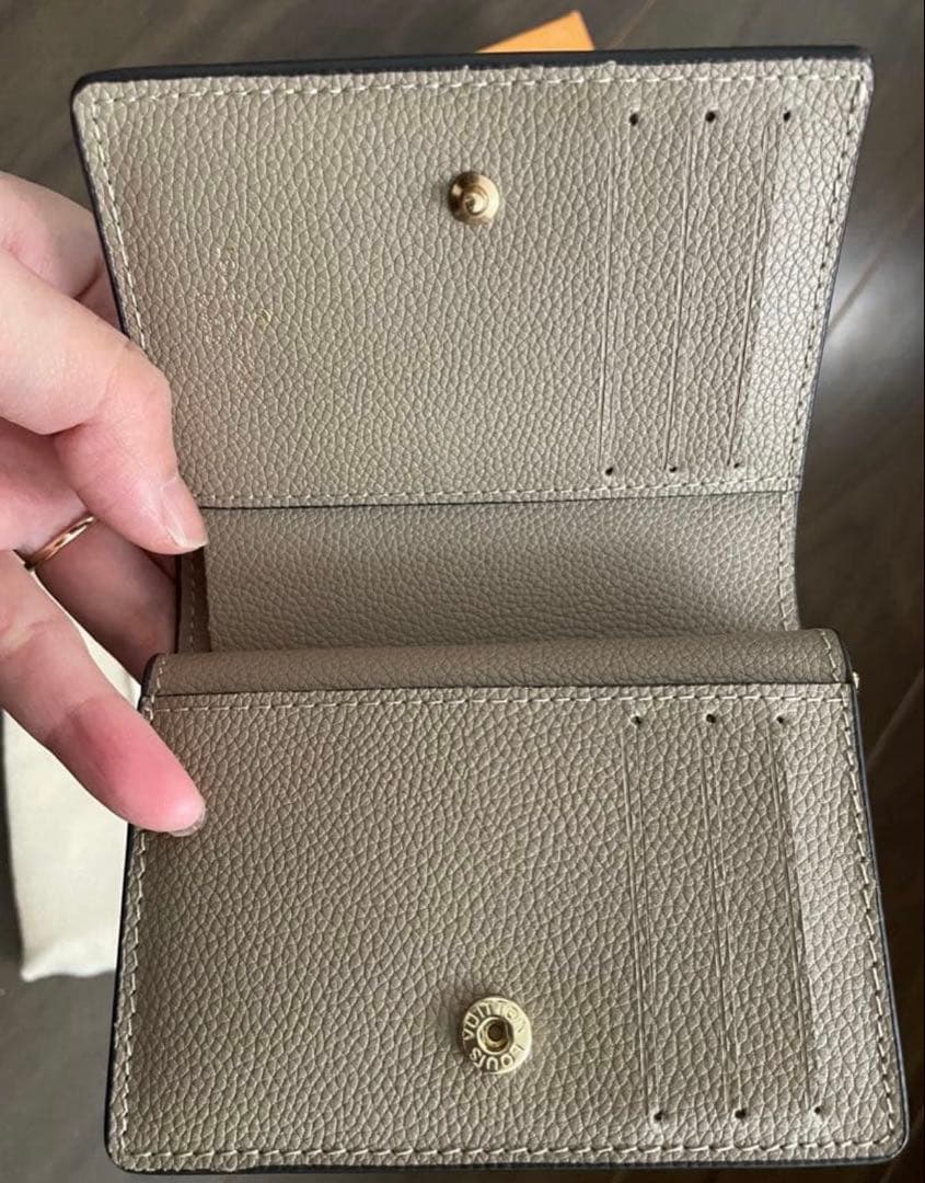 LOUIS VUITTON ベージュ アンプラント ポルトフォイユ 二つ折り財布