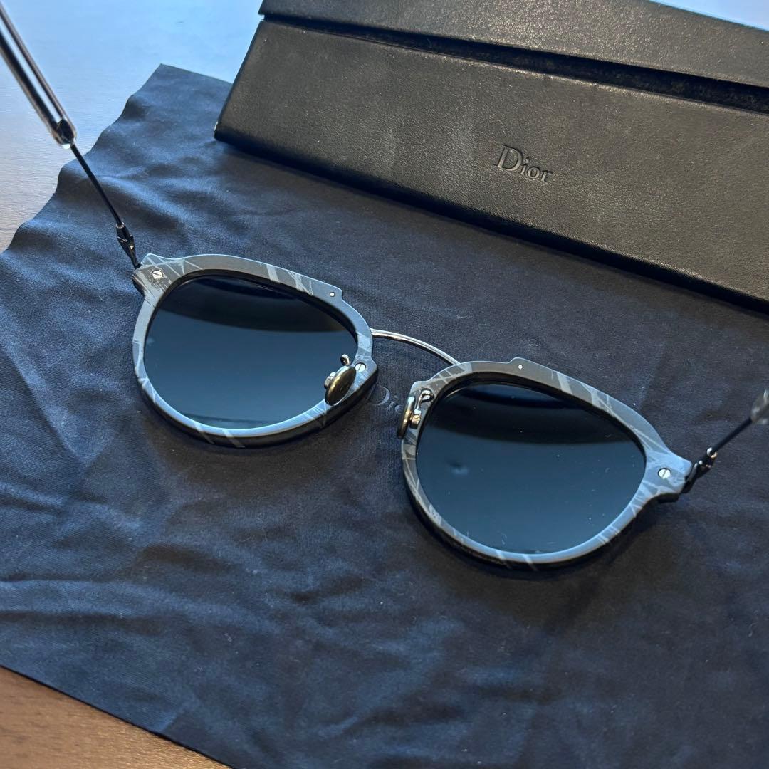 Christian Dior ラウンド型サングラス ブラック