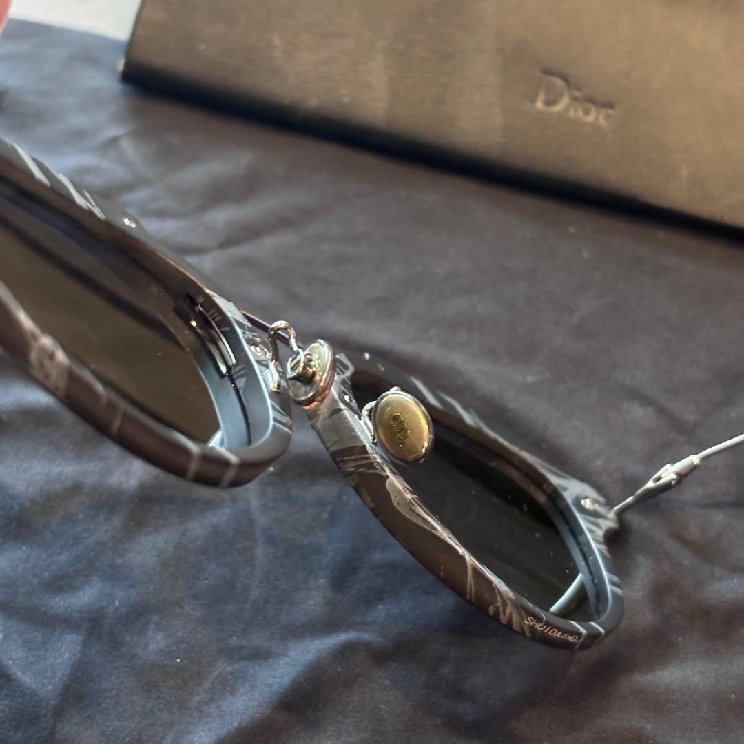 Christian Dior ラウンド型サングラス ブラック