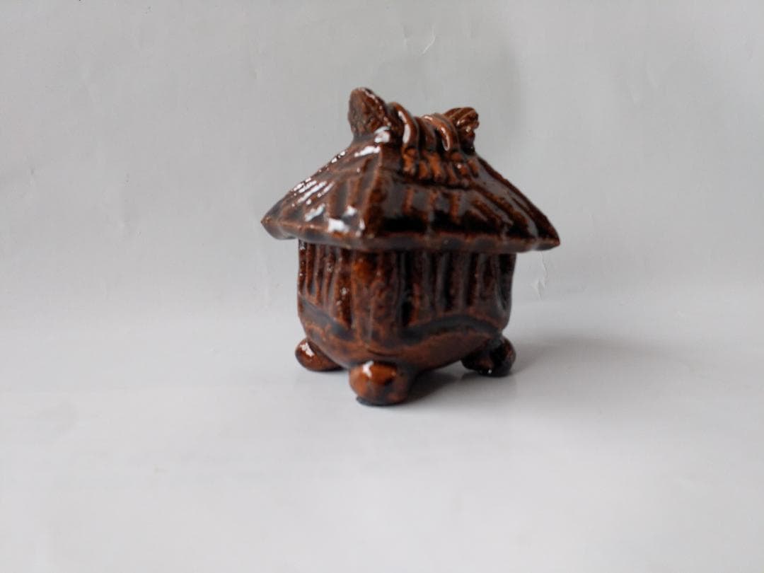 園部玄哉 作 葛屋香合 共箱 共布 栞 茶道具 香合 美品 です。