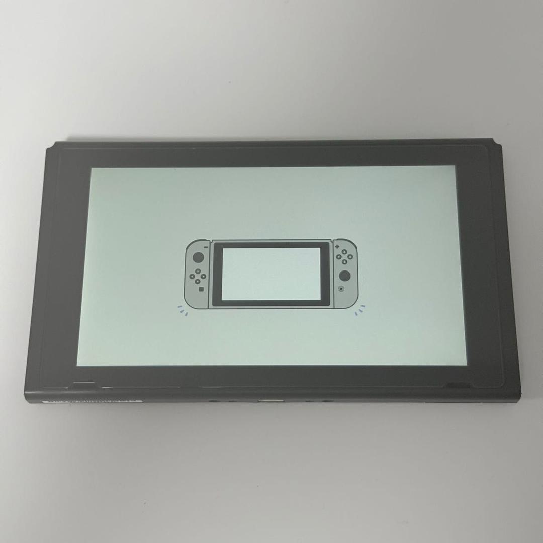 ニンテンドースイッチ　バッテリー強化モデル　2019年製　本体　②