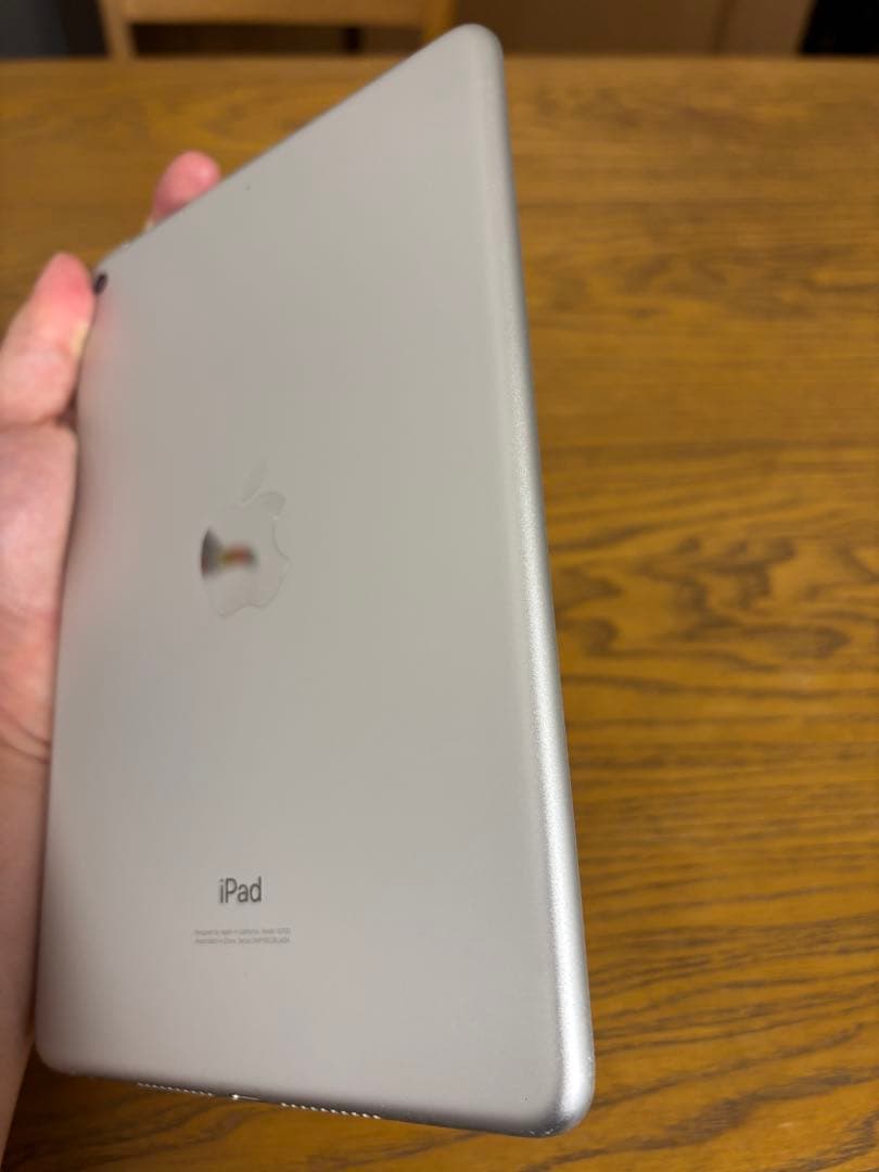 【美品】iPad mini 第5世代 64GB Wi-Fi 充電ケーブル付