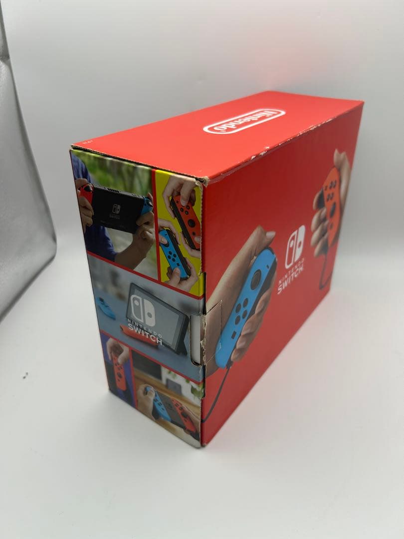 新品未使用Nintendo Switch 本体 青/赤 Joy-Con付き