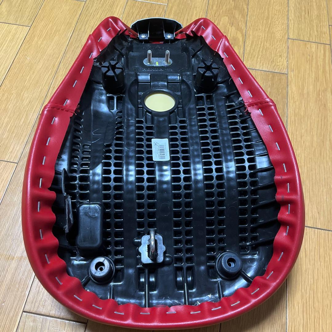 【ホンダ】スーパーカブc125 純正シート