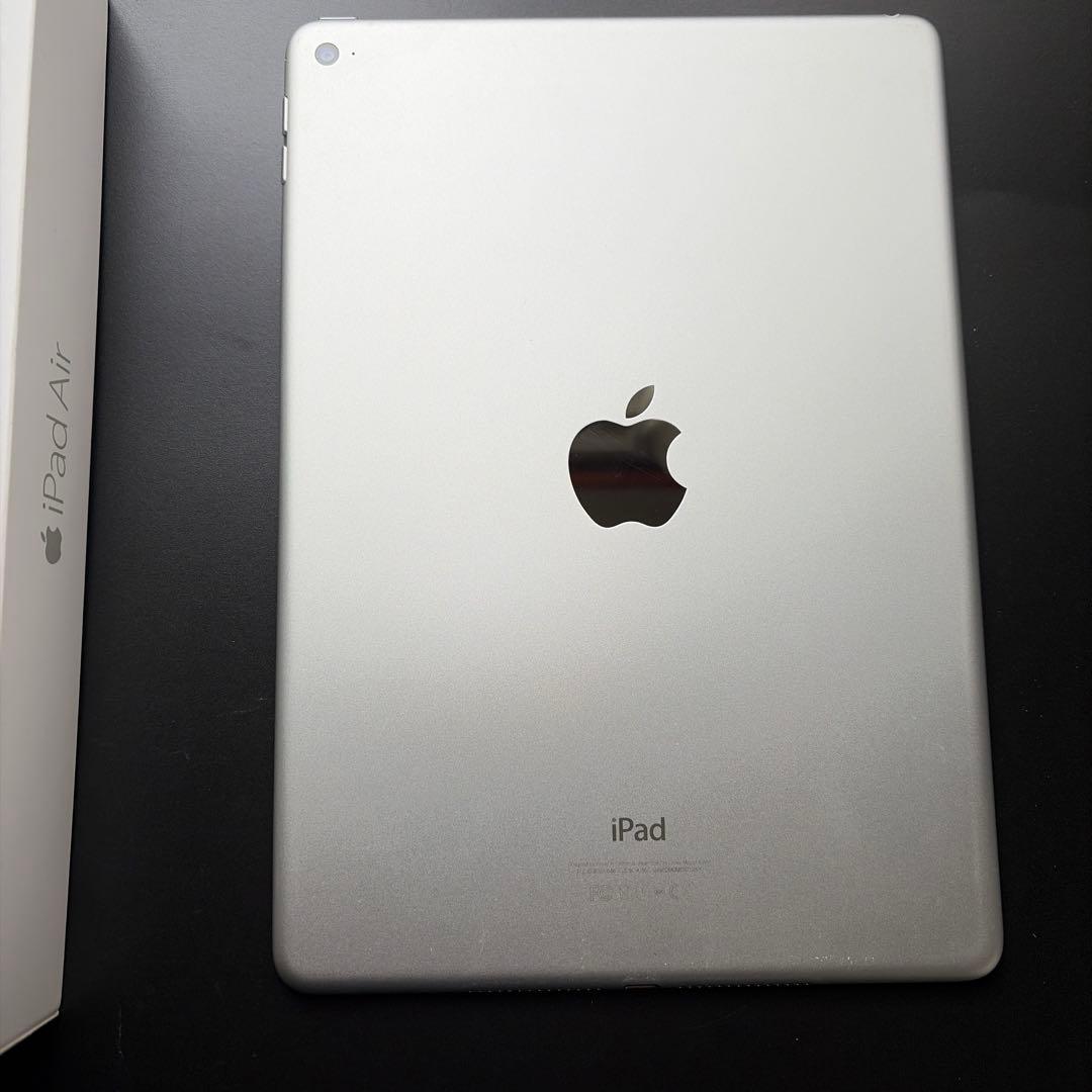 Apple iPad Air2 64GB Wi-Fiモデル シルバー