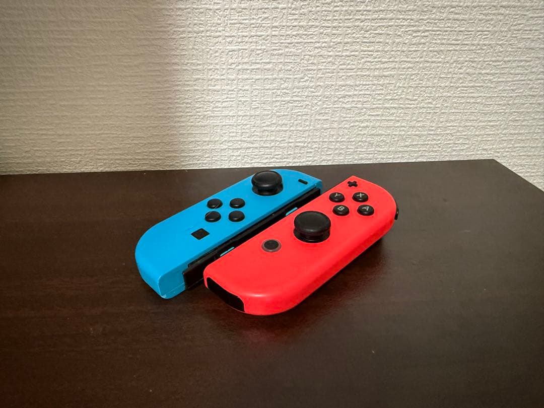 Nintendo Switch 本体　箱付き 動作良好