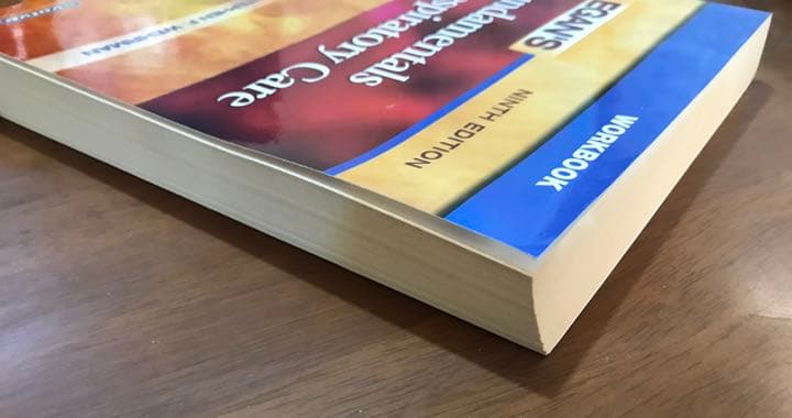 洋書 Egan's Fundamentals of Respiratory Care