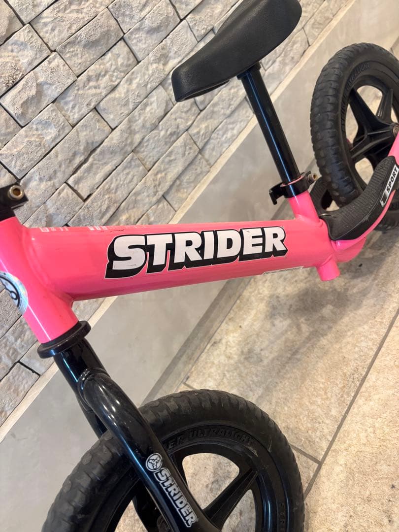 STRIDER ストライダー 12 スポーツ バランスバイク 屋内保管 ピンク
