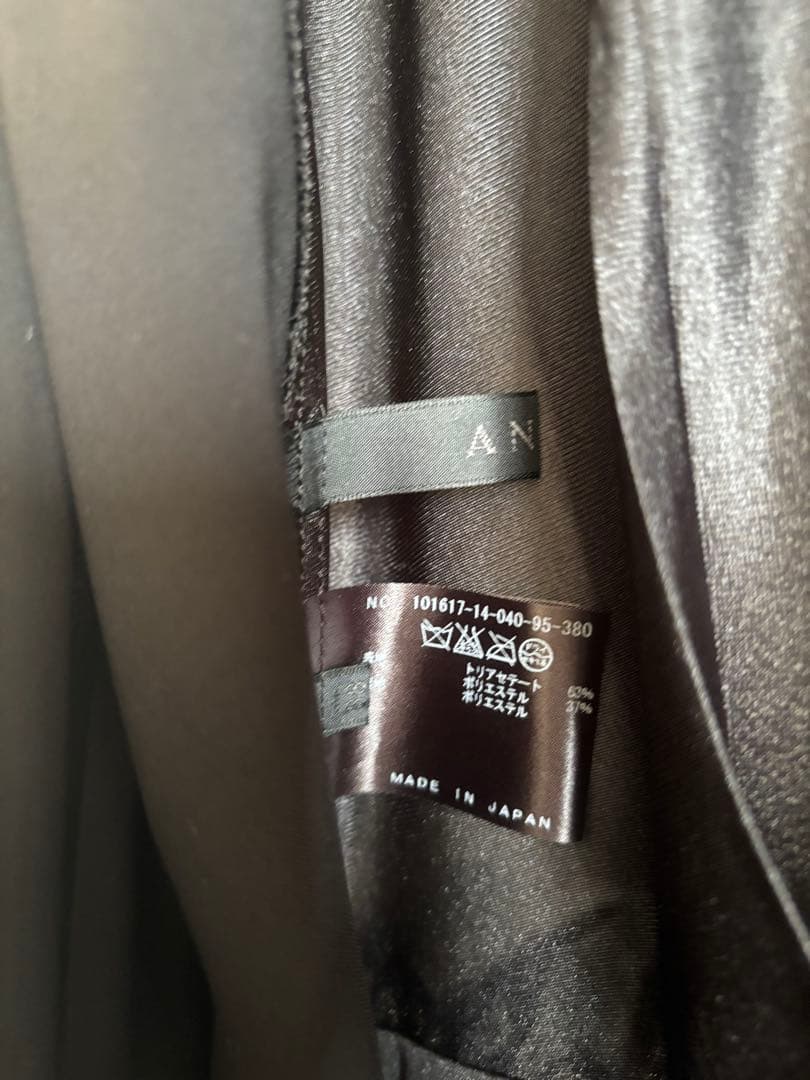 ANAYI（アナイ） 黒のノースリーブワンピース