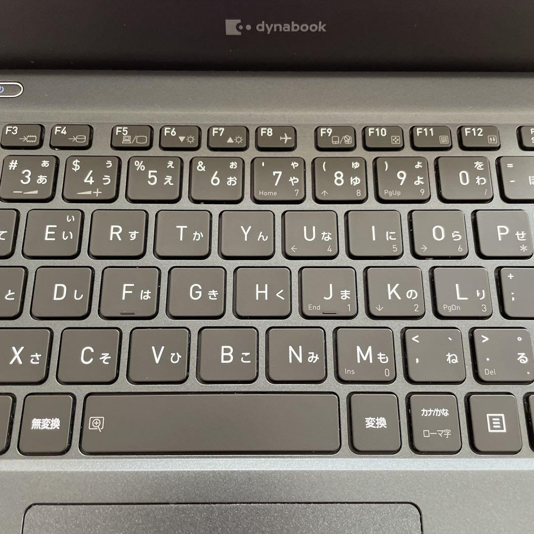 【極美品】dynabook G83/HU 第11世代 i5 16GB 256GB