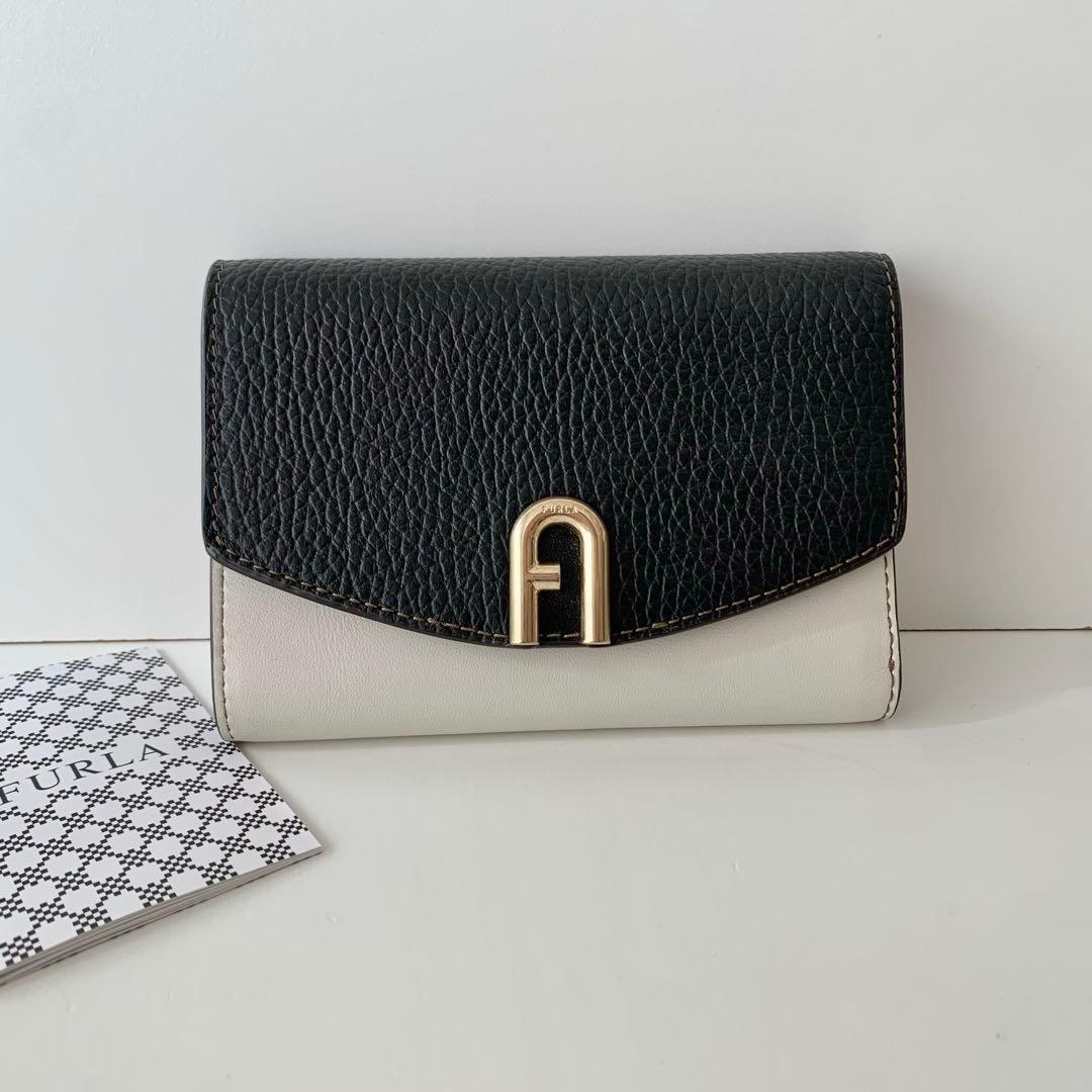 【FURLA】フルラ　三つ折り財布　プリムラ　コンパクトウォレット　アーチロゴ