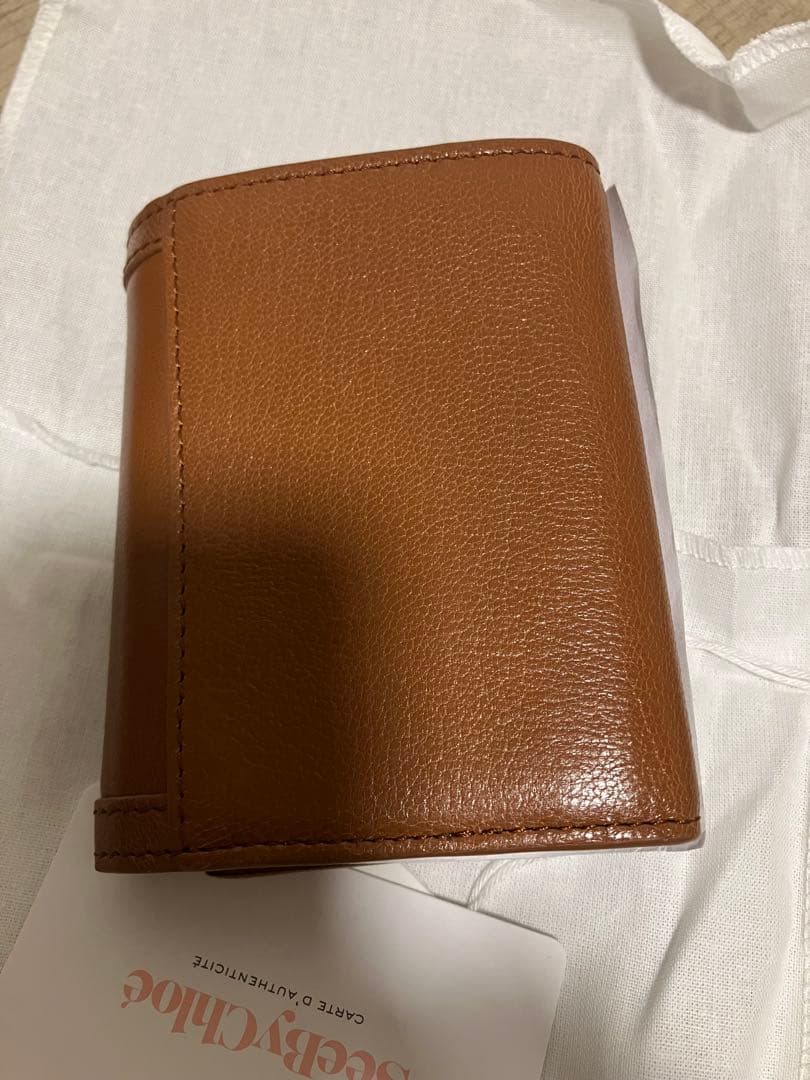 新品　シーバイクロエ　三つ折り財布