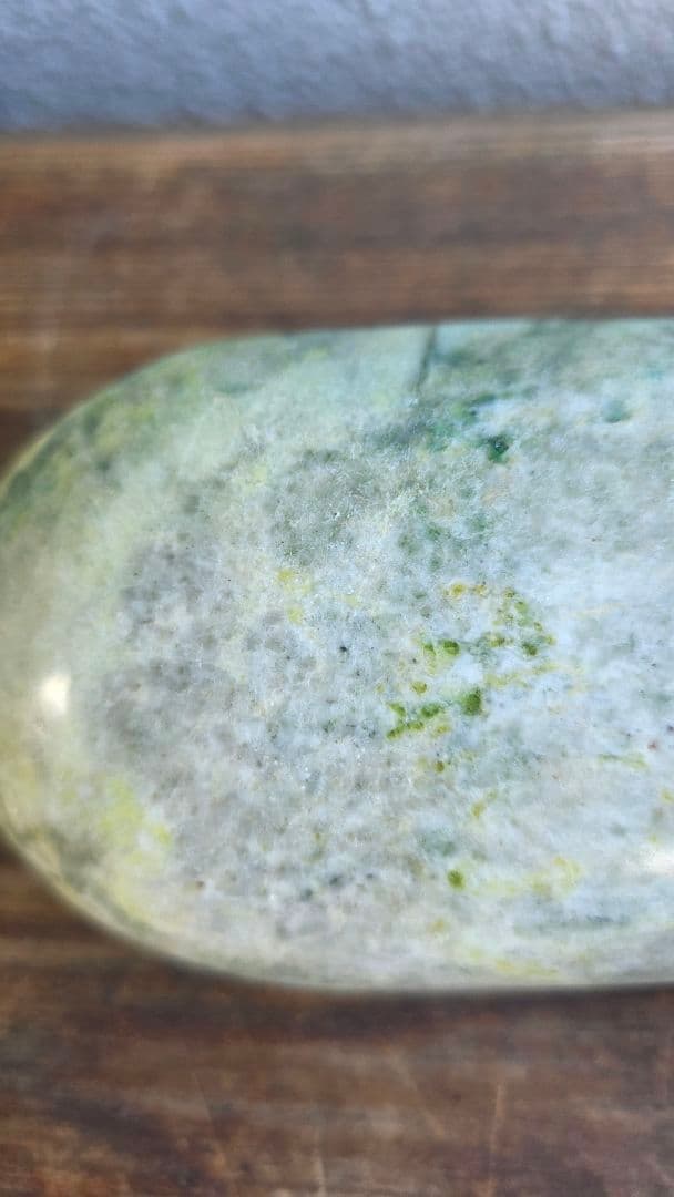 糸魚川 翡翠 ヒスイ 鑑賞石