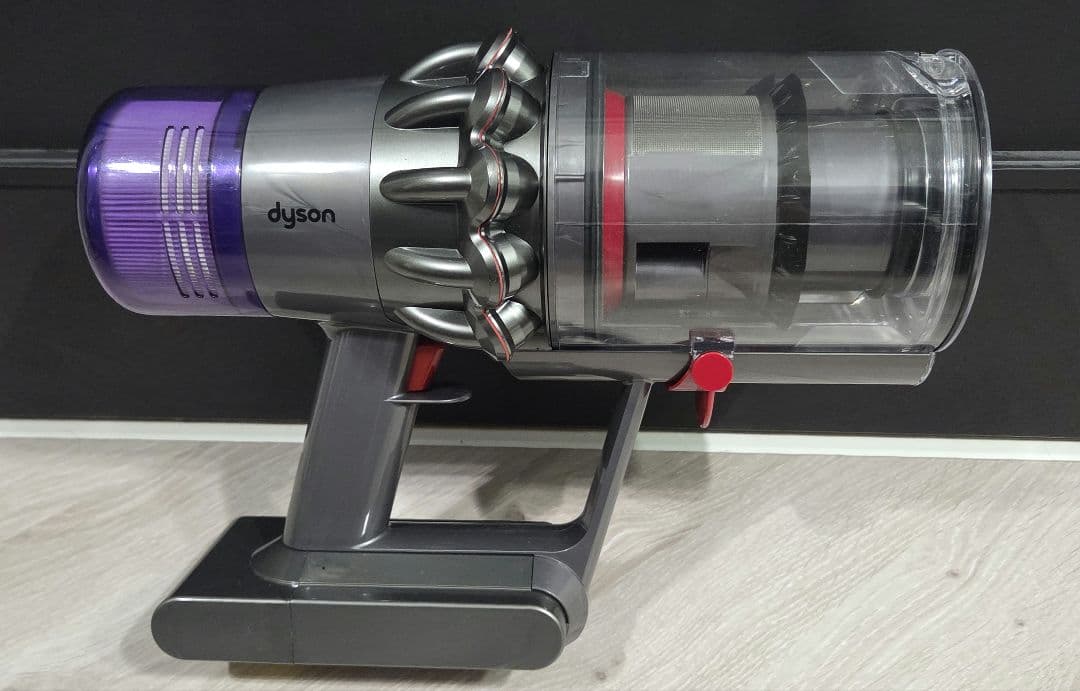 ②ダイソン dyson V11 SV14 本体のみ エコモード62分