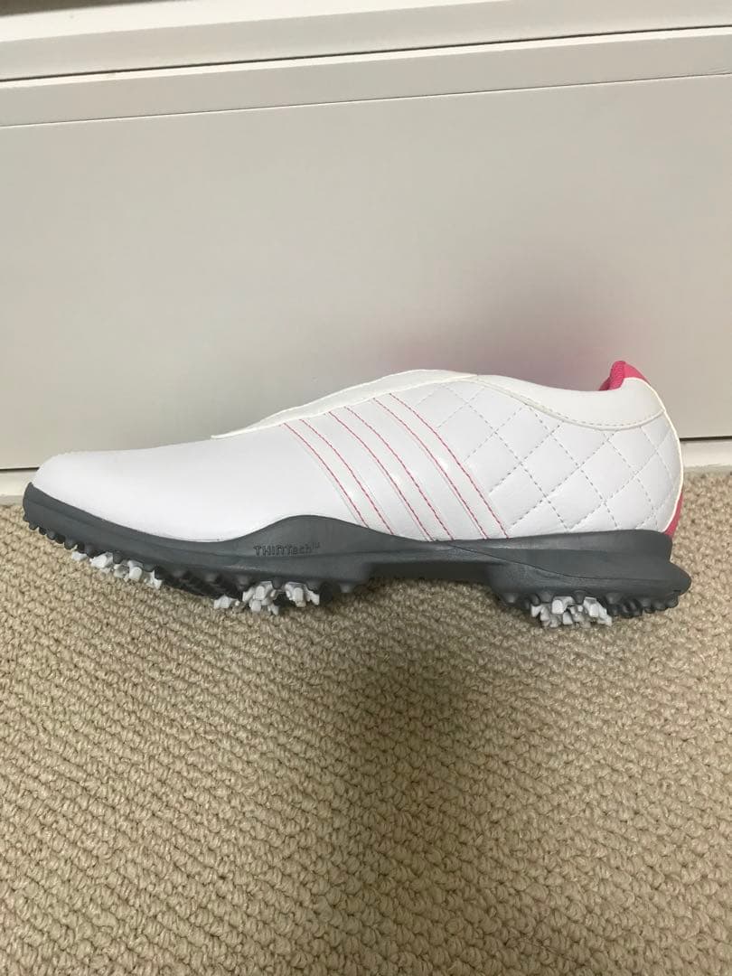 【新品未使用】adidas 女性用 ゴルフシューズ