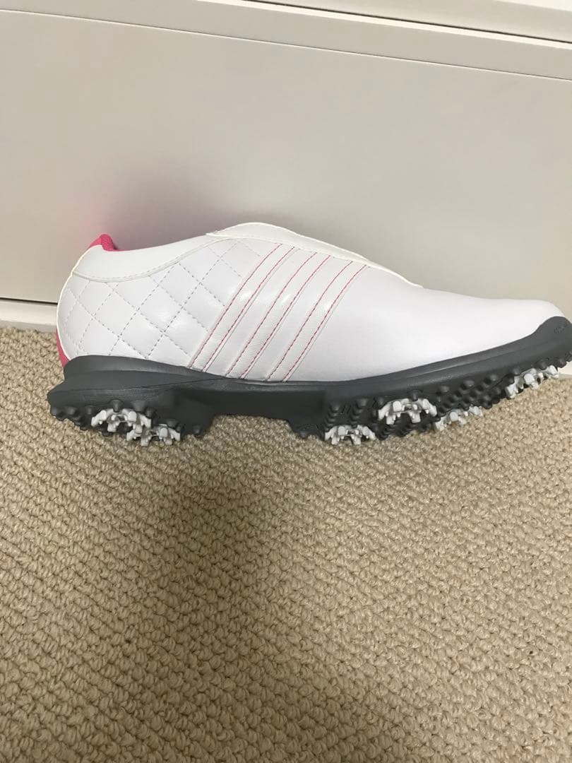 【新品未使用】adidas 女性用 ゴルフシューズ