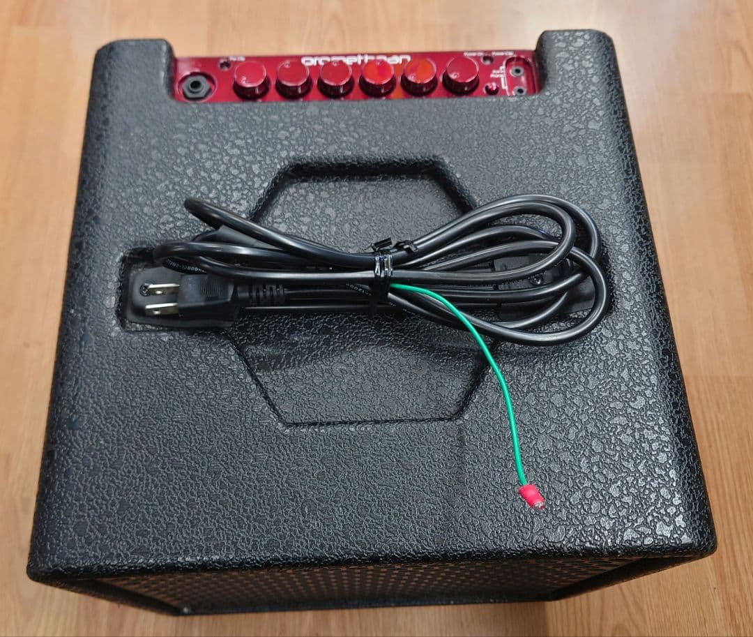 ■■Ibanez　P300H-J ベースアンプ