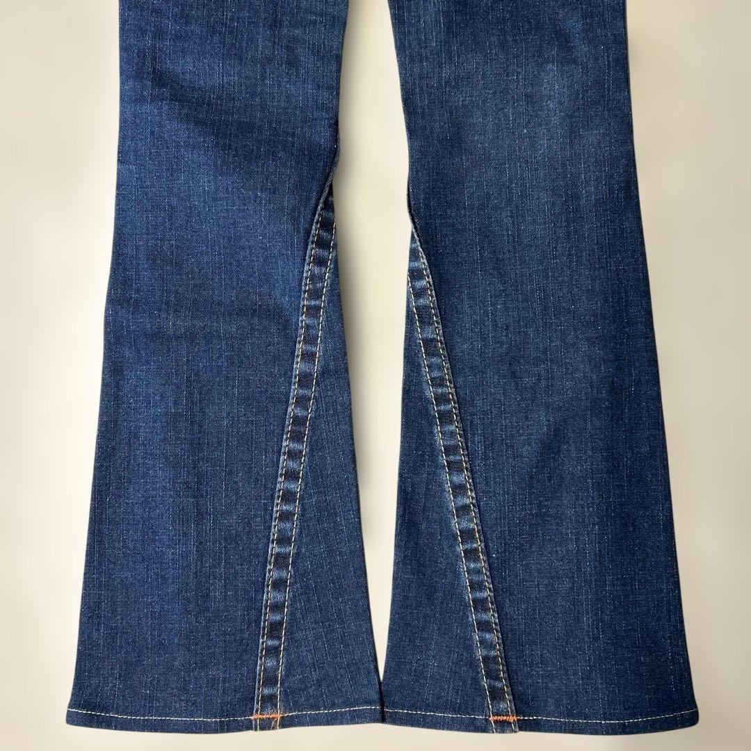 美品 トゥルーレリジョン JOEY フレア ブーツカット 太スティッチ W23
