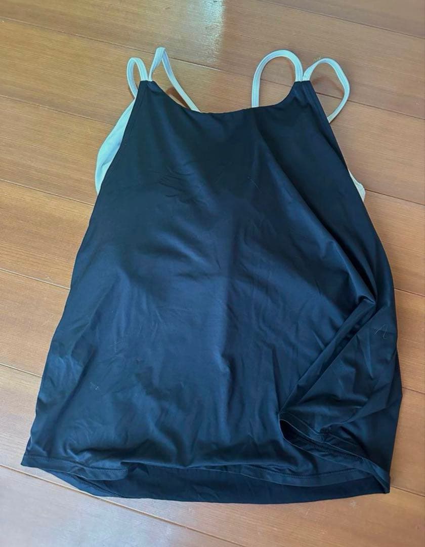 SUKARA スカーラ　ヨガウェア　カップ付きタンクトップ　Mサイズ
