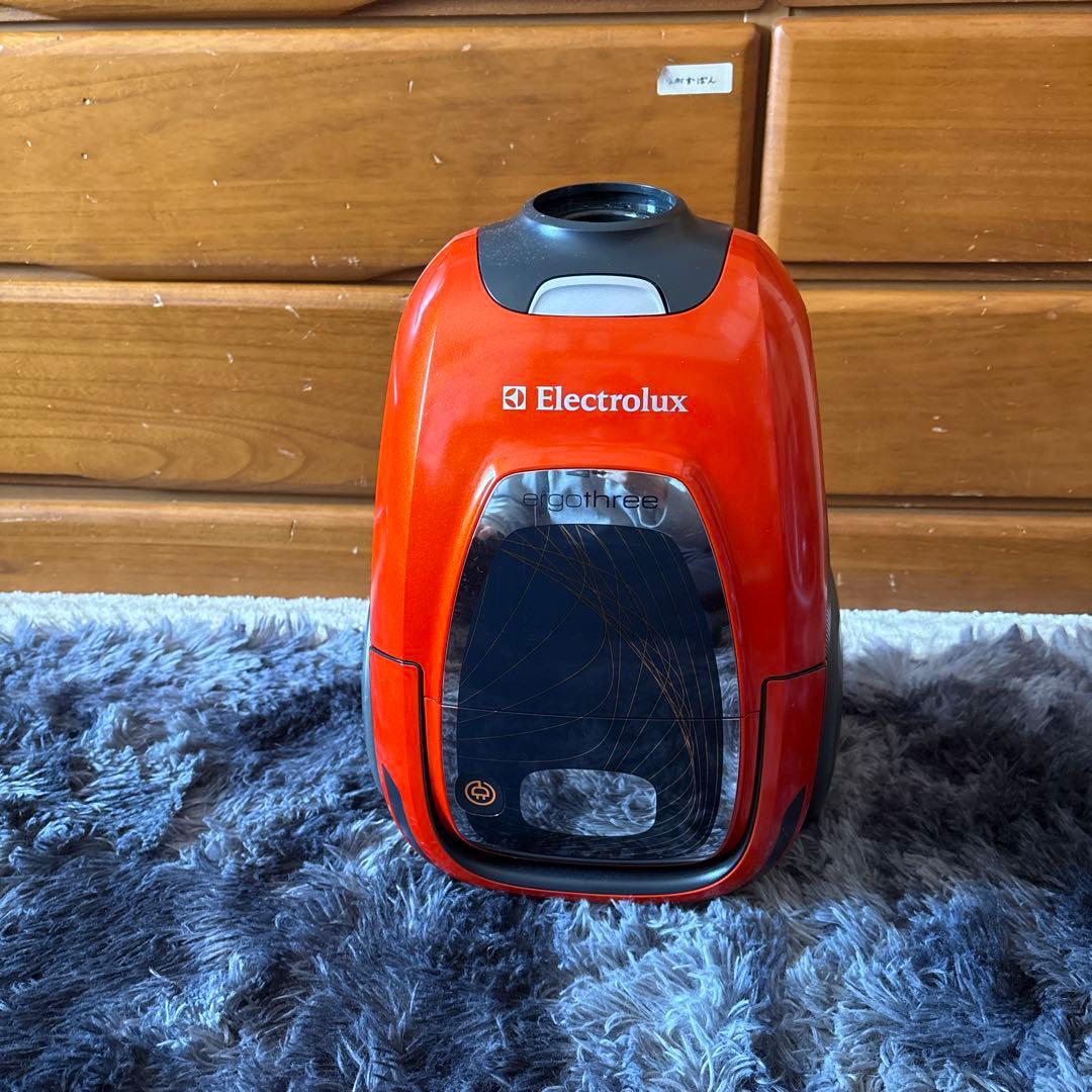 electrolux 紙パック式キャニスター掃除機ergo three auto