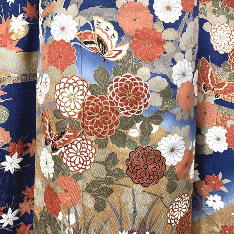 601z21〇人気色！ 古典柄 振袖 紺色 地紋 金彩 金駒刺繍〇成人式 結婚式