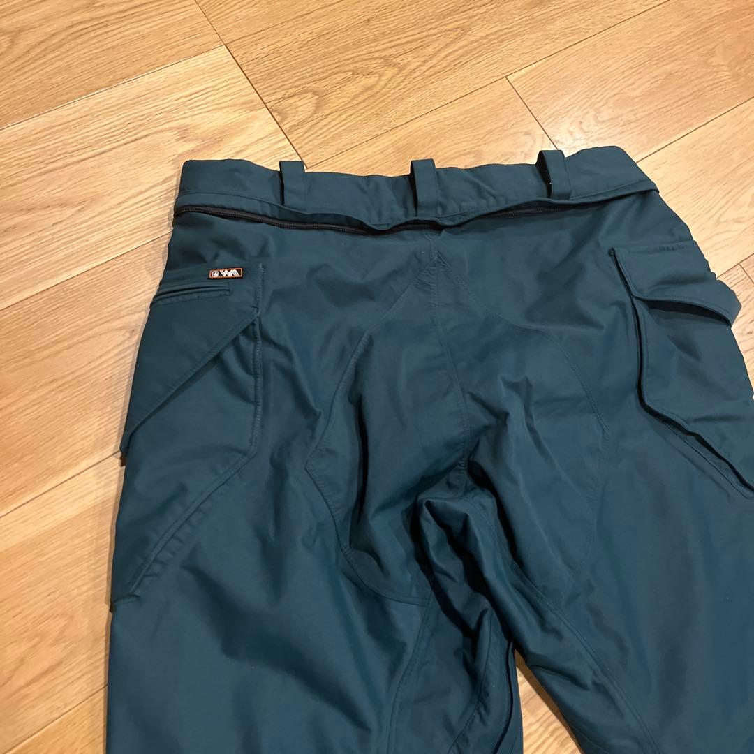 ボルコム スノーボードパンツ ダークグリーン　Lサイズ