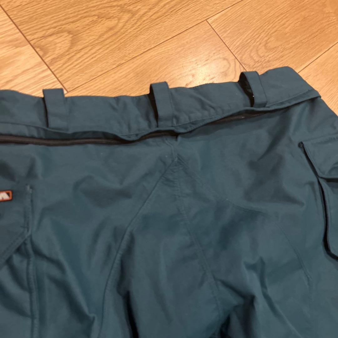 ボルコム スノーボードパンツ ダークグリーン　Lサイズ