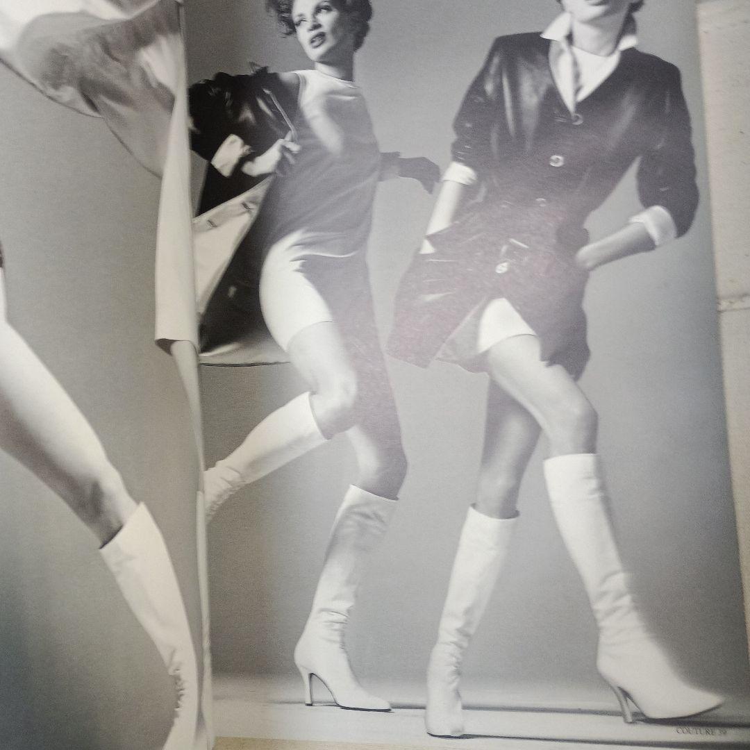 8017）VERSACE ヴェルサーチェ　写真集？カタログ？