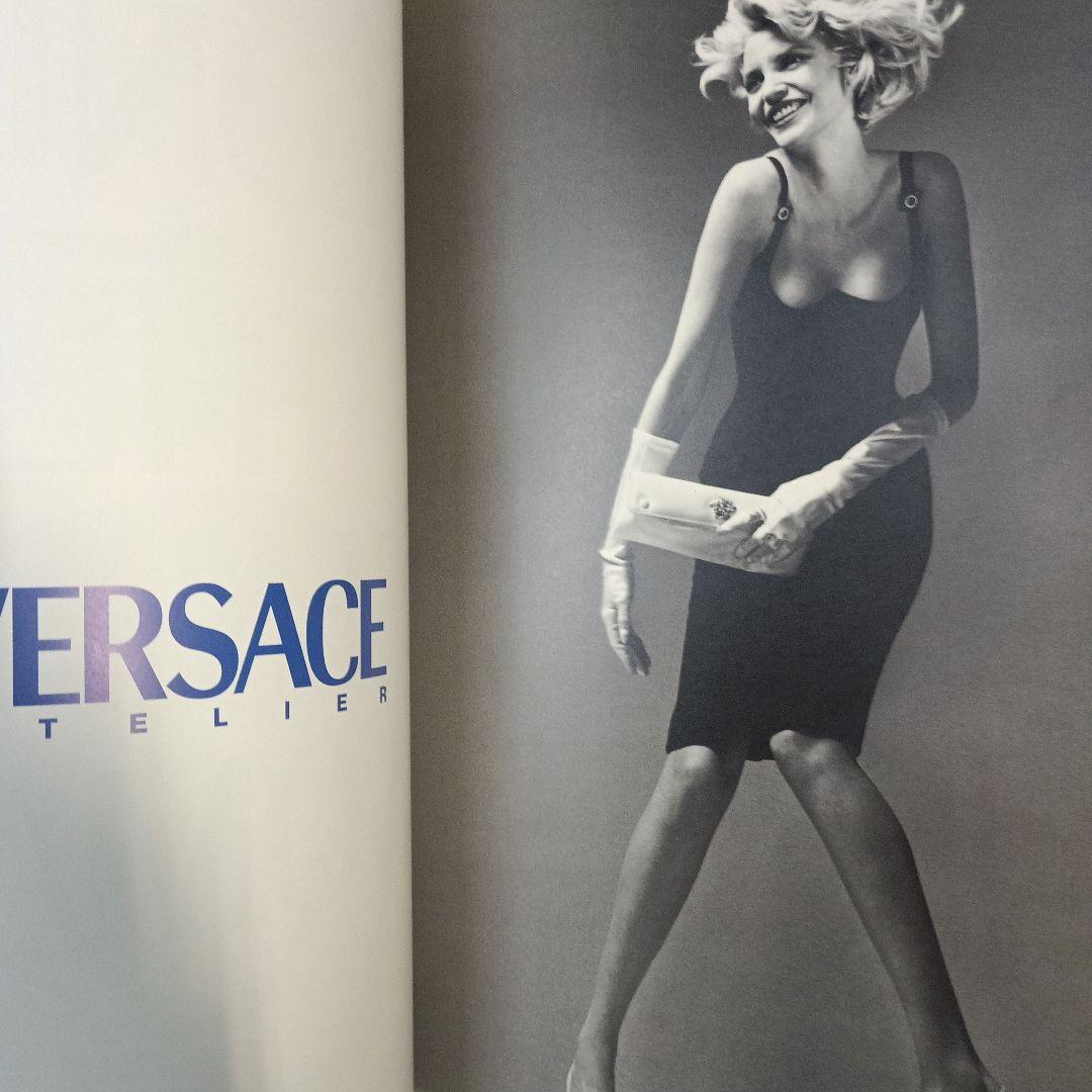 8017）VERSACE ヴェルサーチェ　写真集？カタログ？