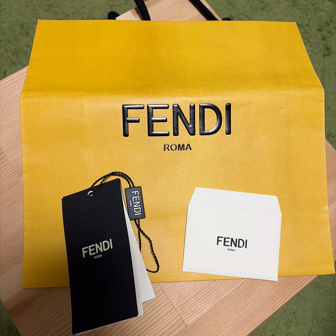 FENDI ネックレス 目黒蓮