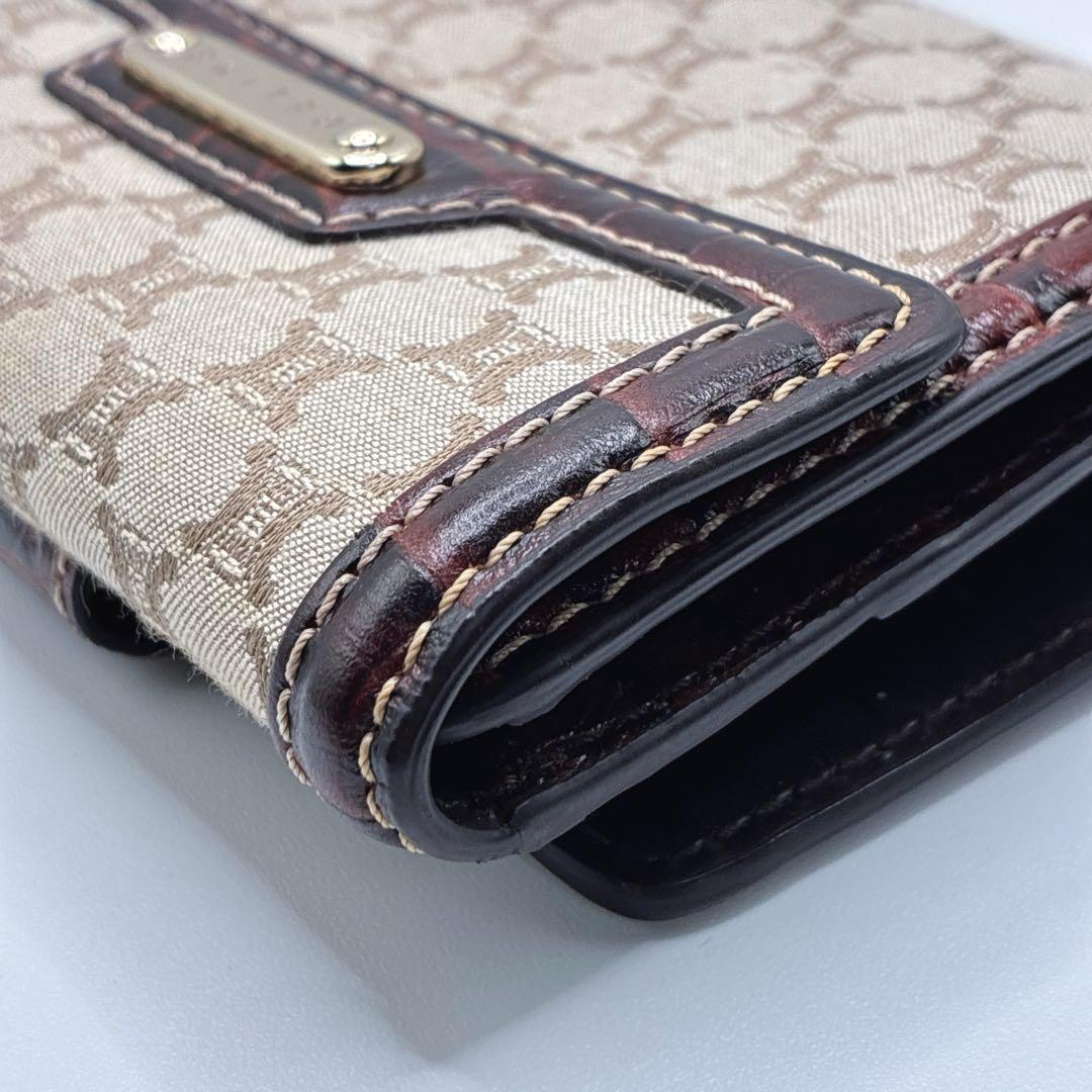 希少・美品⭐️CELINE セリーヌ　二つ折り財布　トリオンフ　クロコ　Wホック