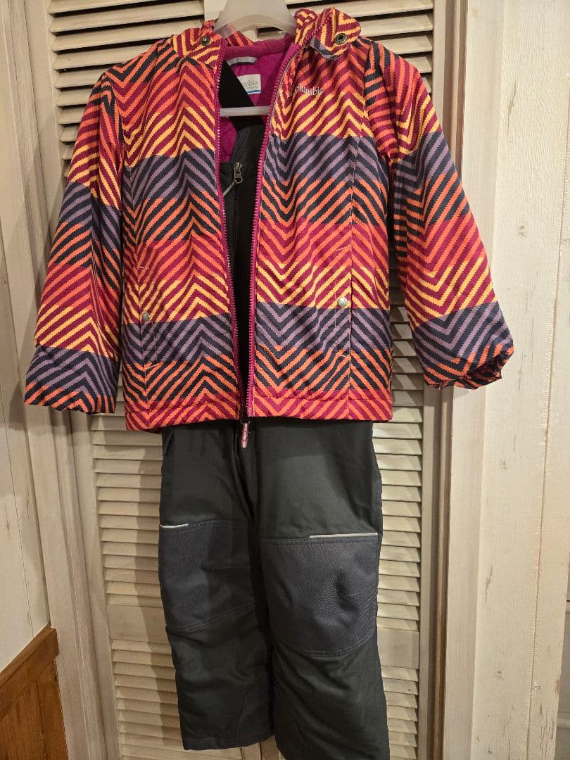 美品◎【Columbia】 スキーウェア 上下セット 110～120cm