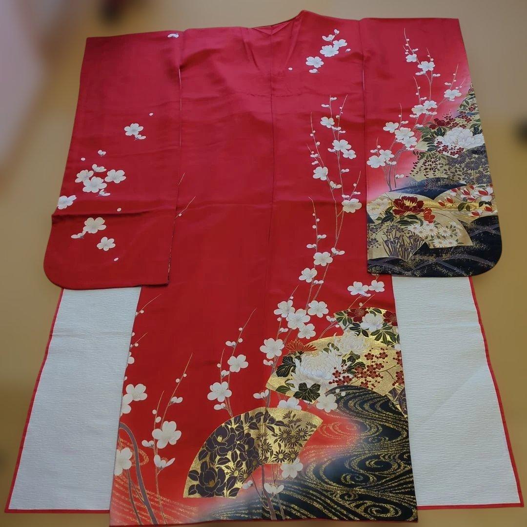 【振袖】　成人式　卒業式袴　披露宴　正絹　赤色 　花柄　 小柄な方に　人気色