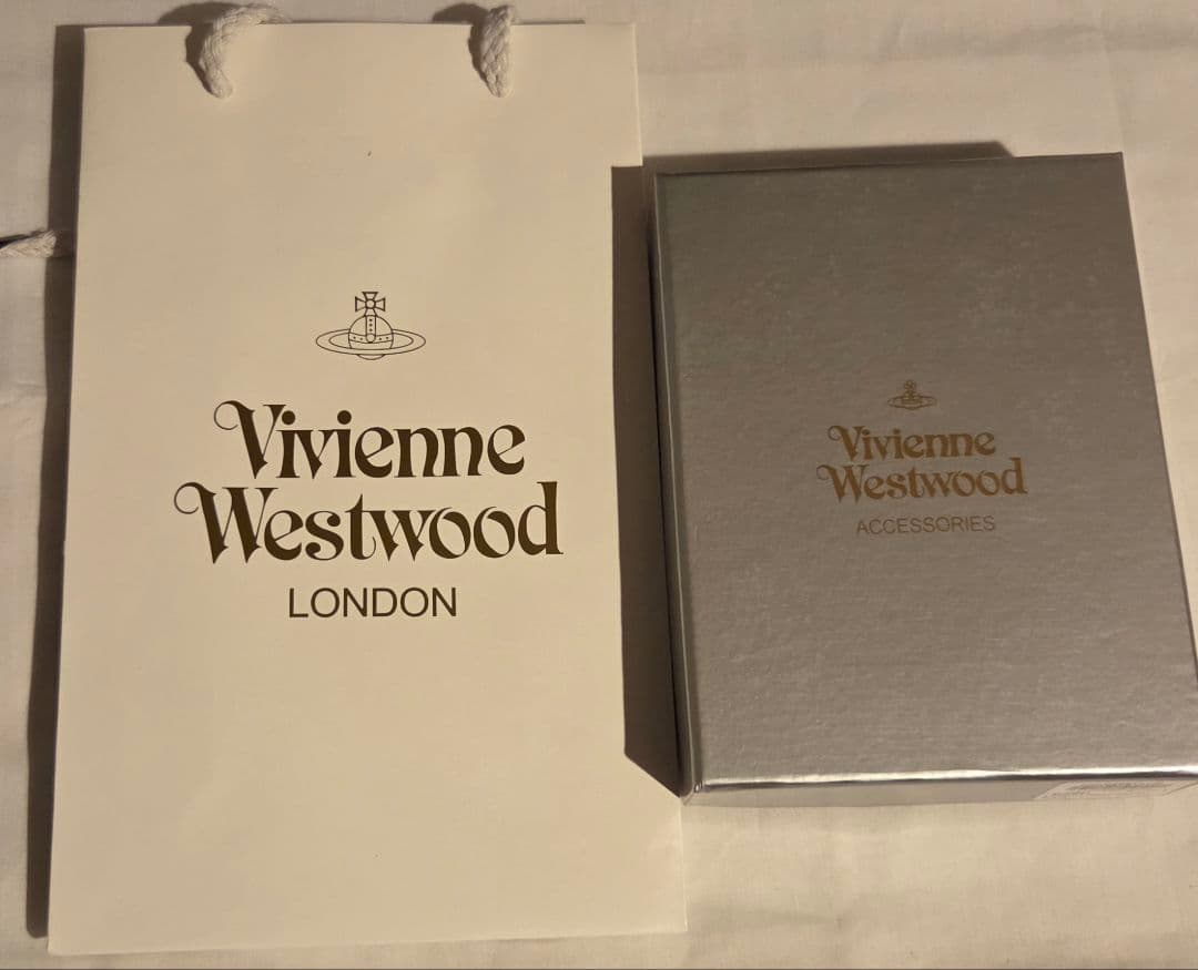 【ティニー様】Vivienne Westwood ブラック 三つ折り財布　新品