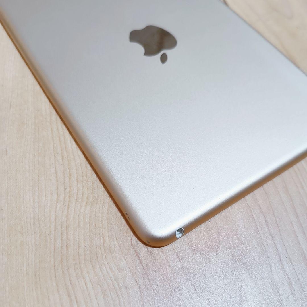 iPad本体 Apple mini 4 128GB wifi