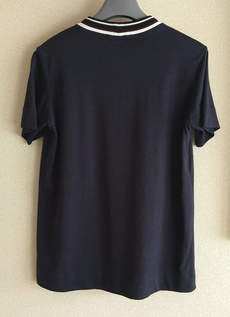 MARNI ネイビー 半袖Tシャツ　クリーニング済み