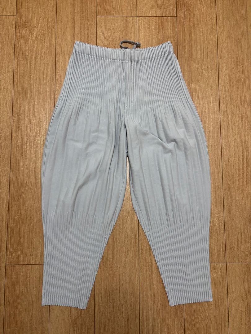 HOMME PLISSE ISSEY MIYAKE プリーツパンツ　BASICS