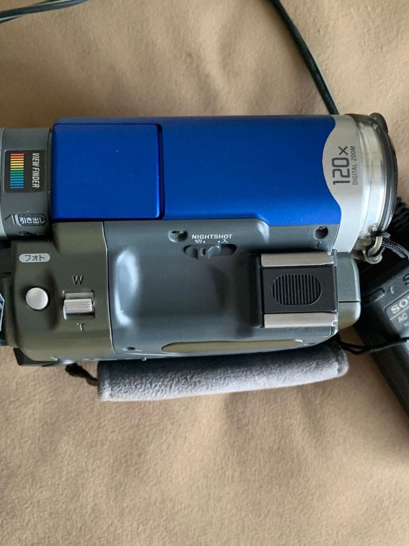 SONY　『DCR-TRV22』ブルー