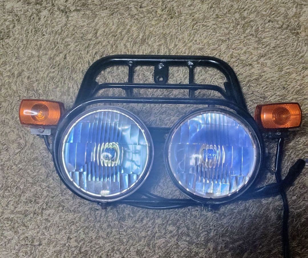 ホンダズーマー AF58 純正ヘッドライト ステー ウインカー【中古・お買得品】