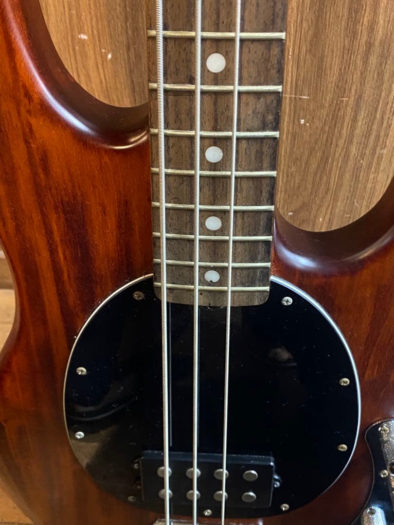 ジャンク品★ Sterling by Music Man SUB ray4