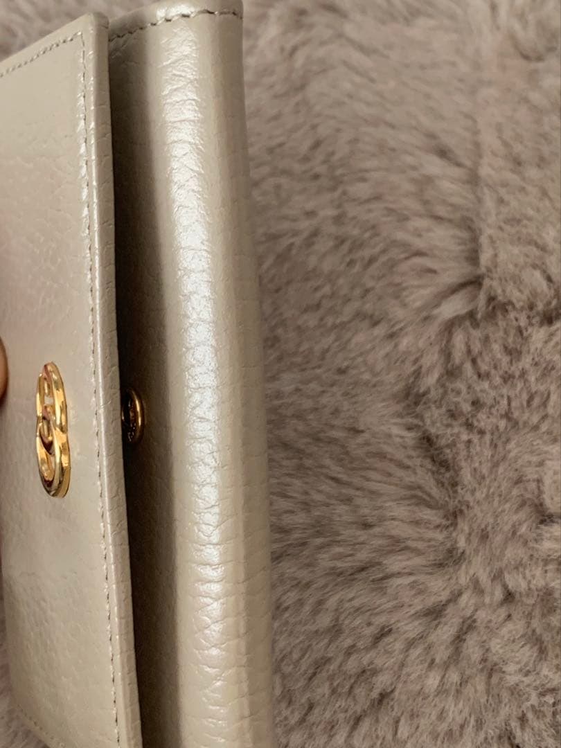 GUCCI グッチ ベージュ 名刺入れ レザーカードケース バイカラー