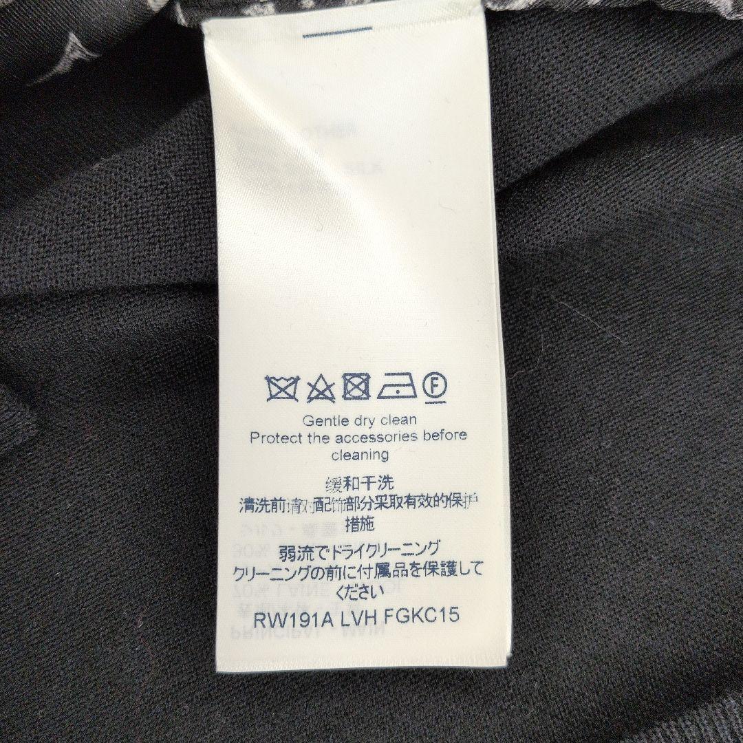 ルイ・ヴィトンカーディガンキャットグラム